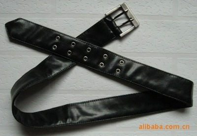 專業(yè)街舞鋼管舞演出服飾 腰帶皮質短褲批發(fā)指南